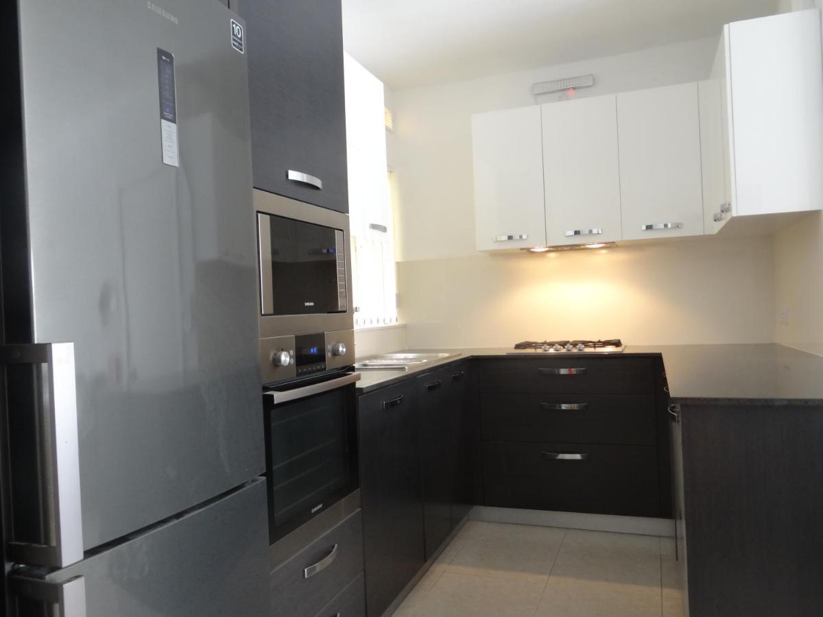 Modern Two Bedroom Sea View Apartment Marsaskala Kültér fotó